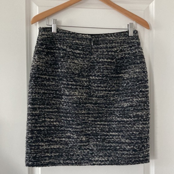 Ann Taylor 6 skirt black gray lined - Picture 8 of 15